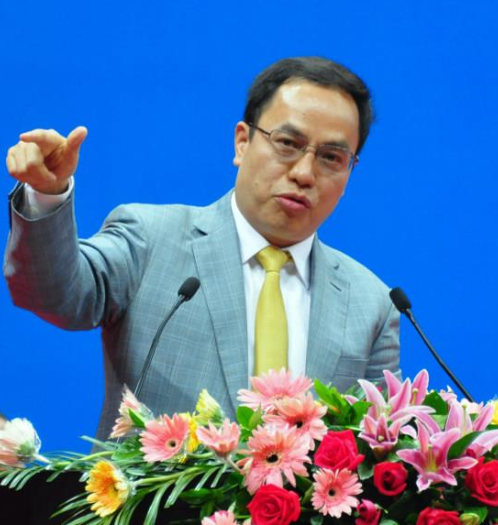 李河君:移動(dòng)能源將成新的經(jīng)濟(jì)增長(zhǎng)極