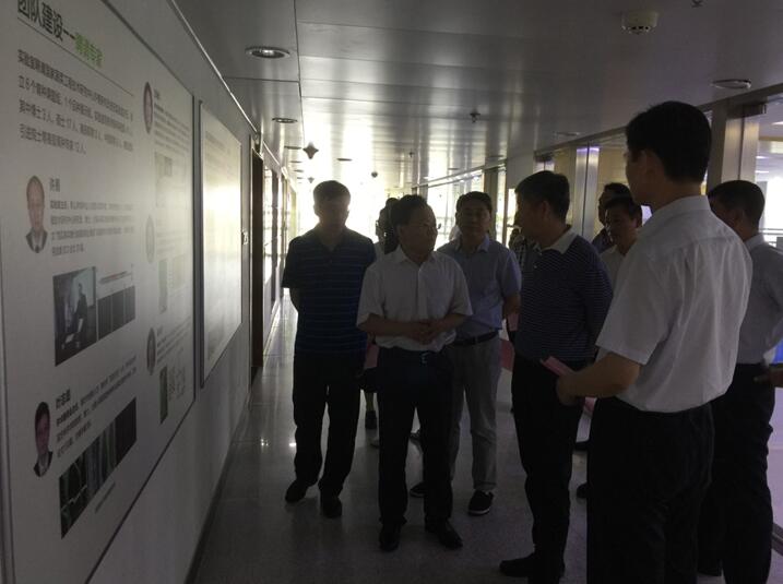 調(diào)研中國(壽光)蔬菜種業(yè)科技創(chuàng)新孵化器 對標(biāo)國家高新區(qū) 壽光啟動新舊動能轉(zhuǎn)換新引擎