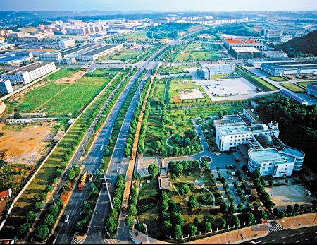 江蘇雨花經(jīng)濟(jì)開發(fā)區(qū)：破解安置房物業(yè)亂象，推動社區(qū)治理規(guī)范化