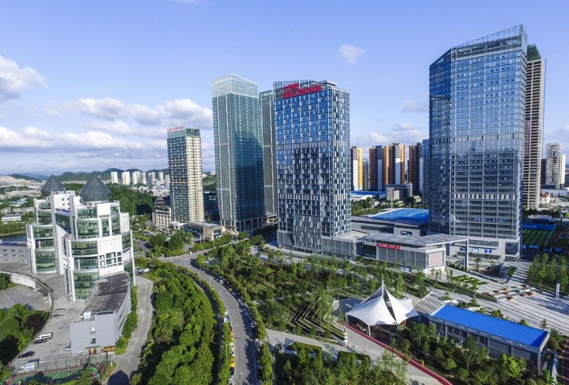 全力把高新區、白云區打造成高質量發展示范區