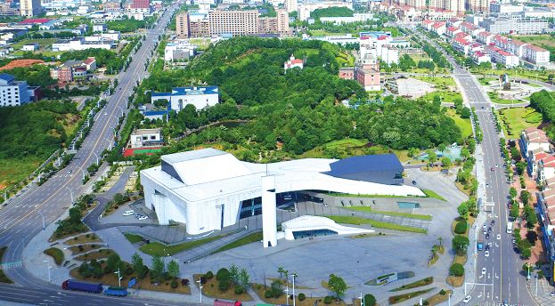 瀏陽經(jīng)開區(qū)：在高質(zhì)量發(fā)展潮流中破浪前行！